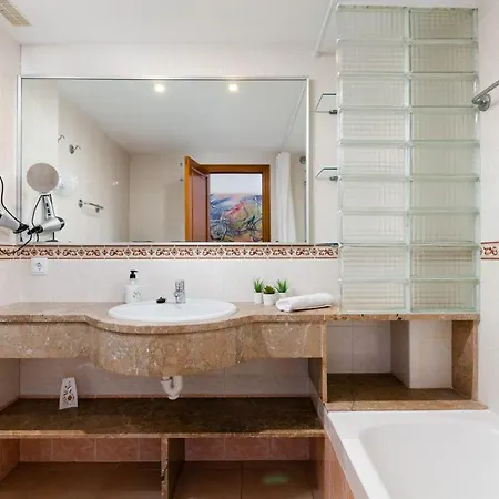 Yourhouse Blau Blue Sea View Apartment 1 Appartamento Can Picafort (Mallorca)